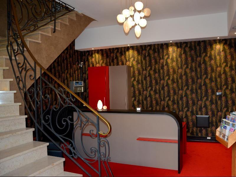 Logis Hotel Du Centre - Halte Ideale En Cyclotourisme Avec Garage A Velos Clos Мольсайм Экстерьер фото