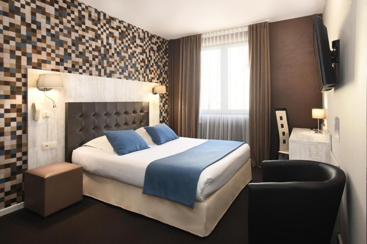 Logis Hotel Du Centre - Halte Ideale En Cyclotourisme Avec Garage A Velos Clos Мольсайм Экстерьер фото